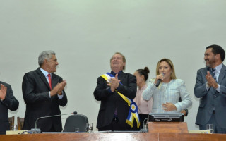 Cerimônia de posse para o mandato-tampão até 31 de dezembro de 2018.