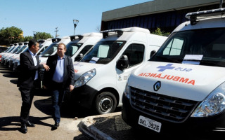 As 23 ambulâncias foram adquiridas com recursos do Ministério da Saúde e serão entregues a 18 unidades hospitalares