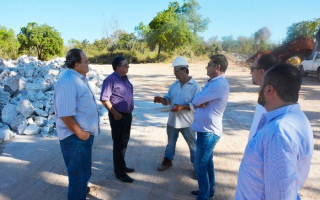 Após a reunião, foram realizadas as visitas técnicas a futuros fornecedores de matéria prima à empresa