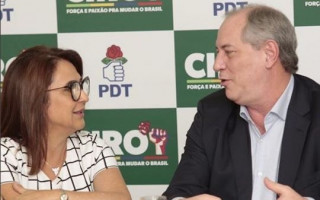 Candidato a presidência Ciro Gomes (PDT) ao lado de Kátia Abreu (PDT)