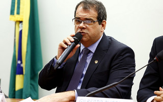 Presidente do Conselho Federal de Odontologia, Juliano do Vale.