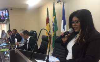 1ª suplente da Coligação Segue em Frente, Silvinia Pires assume vaga de Leonardo Lima.