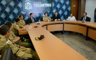 Coletiva com Policias Civil e Militar para tratar sobre a morte do sargento da PM Gustavo Teles