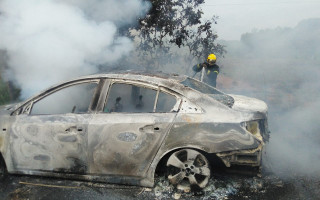 Veículo pegou fogo na TO-222, próximo a Araguaína