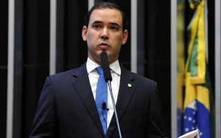 Deputado federal Vicentinho Júnior assume o PR no Tocantins