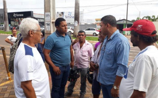 Vereador Edimar Leandro busca solução para moradores do setor Alto Bonito.