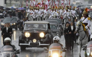 Bolsonaro vai desfilar no Rolls Royce Presidencial, escoltado pelos Dragões da Independência.