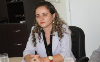Elizângela Glória Cardoso, 36 anos