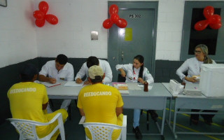 Internos do regime semiaberto realizam testes rápidos de HIV