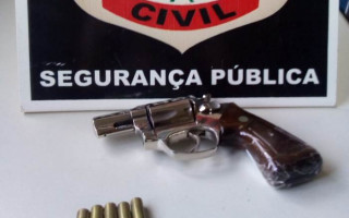 Arma de fogo encontrada em poder de técnico de enfermagem em Araguatins