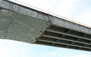 Governo diz que quer agilizar as ações para amenizar as dificuldades enfrentadas pelos usuários da ponte.