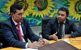 Sec. de Saúde Renato Jayme e o deputado estadual Elenil da Penha