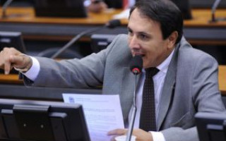 O deputado Carlos Henrique Gaguim (Podemos-TO)