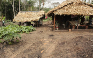 Segundo a Pastoral da Terra, mais de 70 famílias vivem na região.