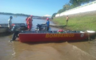 Os nove tripulantes foram resgatados com vida