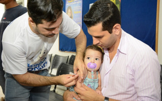 O público-alvo são crianças de 6 meses 5 anos, gestantes e idosos