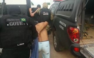 Durante a operação foram cumpridos 12 mandados de prisão