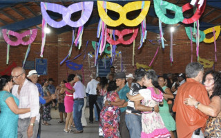 Será discutida a criação de um lar-dia, onde os idosos poderão passar o dia e voltar para casa à noite