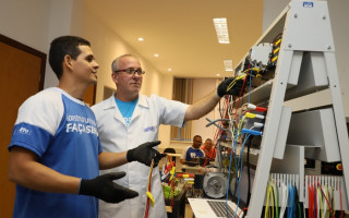 Oito turmas estão com inscrições abertas: relação traz novidades como o curso Técnico em Química