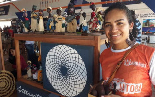Arraias apresenta o artesanato produzido com a semente do Jatobá
