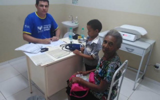 Atendimentos no assentamento Café da Roça no município de Pium