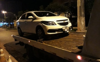 Carro recuperado pela PM