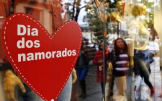 Tíquete médio será de R$ 127, uma queda real de 27% em relação ao ano passado