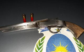 Arma apreendida na casa do suspeito em Araguaína