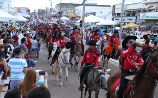 O evento vai começar a movimentar as imediações da BR-153 a partir das 8 horas.