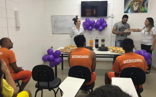 Reeducandos receberam certificação pela finalização do curso de panificação.
