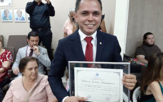 Comunicador Luis Boenergio