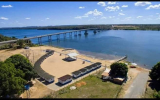 Praia do Ouro, em Barra do Ouro-TO.
