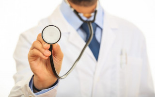 O médico é Fábio Henrique Barbosa de Sousa