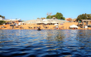 Tradicional Temporada da Praia Pôr do sol, em Tocantínia