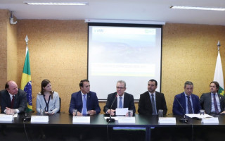 A cerimônia de lançamento foi realizada no Ministério de Minas e Energia (MME)