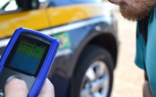  PRF adquiriu um novo equipamento para realizar teste de alcoolemia.