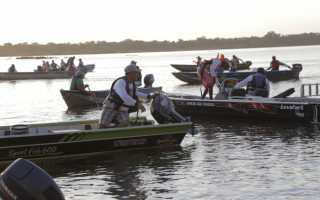 O torneio consiste em prova de pesca embarcada, em lanchas ou barcos, na modalidade de arremesso