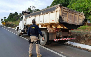 Motorista foi flagrado transitando em 