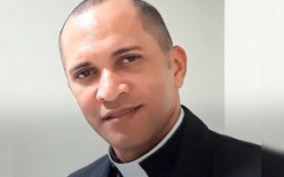 Padre Marco Aurélio Costa da Silva