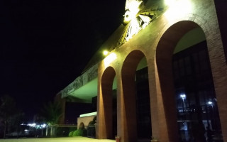 Palácio Araguaia recebeu iluminação amarela marcando a passagem do Dia Mundial de Prevenção ao Suicídio