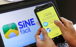 As vagas de emprego disponíveis spodem ser consultadas via aplicativo da Carteira de Trabalho Digital