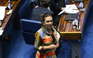 Senadora Kátia Abreu votou a favor do texto-base da reforma da Previdência