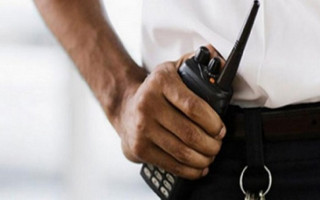 Vigilante recebia salário sem trabalhar.