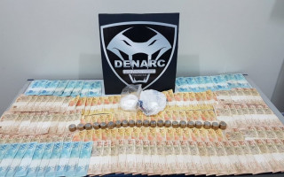 Polícia apreendeu  cocaína de alta pureza e R$ 7 mil em espécie nesta quarta,9