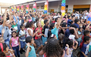 Comemorações aconteceram na Escola Municipal Francisco Bueno de Freitas.