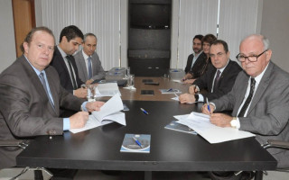 Termo de Cooperação é assinado pelo governador Mauro Carlesse, com o Tribunal de Justiça