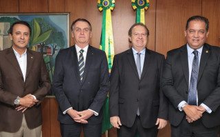 Governador Mauro Carlesse disse que fez questão de fazer o convite pessoalmente ao presidente Bolsonaro