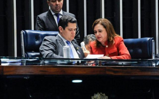 Senadora Kátia Abreu e presidente do Senado Davi Alcolumbre