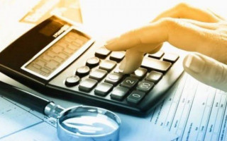 Principais dívidas: cartão de crédito, carnes e  financiamento de carro ou imóvel 