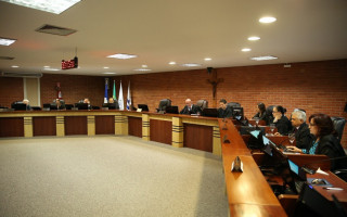 Desembargadores do Tribunal de Justiça do Tocantins (TJTO) aprovaram implementação do auxílio-saúde para os servidores do Judiciário
